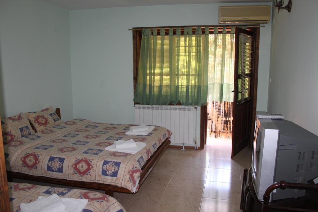 Guest House Chinarite Sandanski Quarto foto